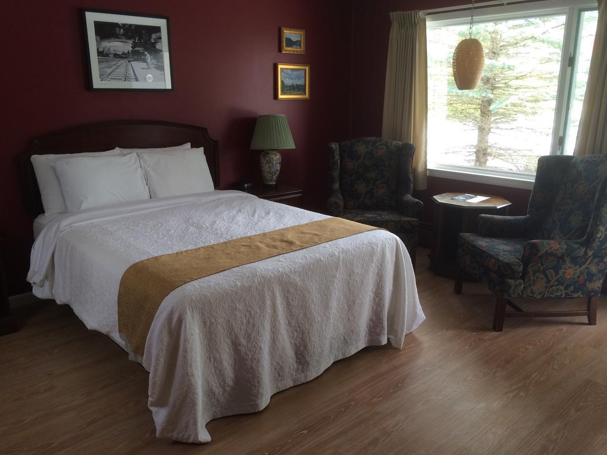 Harwood Hill Motel Беннінґтон Екстер'єр фото